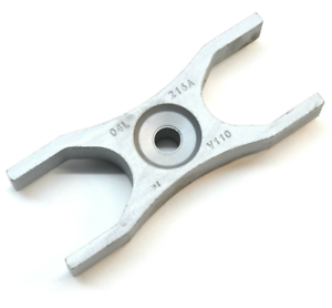 VOLKSWAGEN GOLF7-A3-LEON-PASSAT-TIGUAN-CADDY-AMAROK 13- ENJEKTÖR TUTUCU 04L130216 BSG