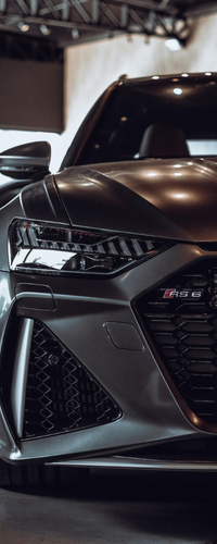 AUDI